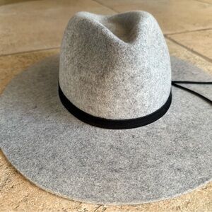 Gray Felt Women's Hat